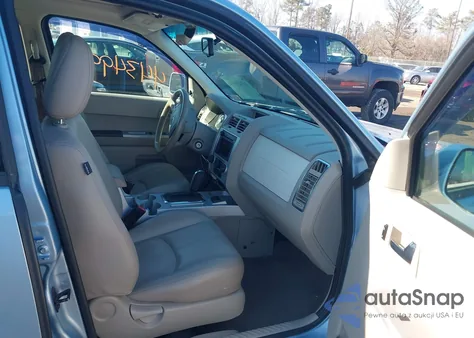 2008 Mercury Mariner Hybrid z USA, uszkodzony, nr VIN 4M2CU29H48KJ42108